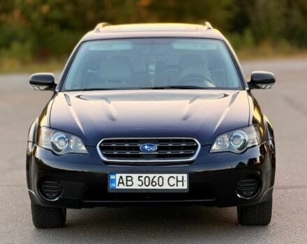 Черный Субару Аутбек, объемом двигателя 3 л и пробегом 300 тыс. км за 5650 $, фото 3 на Automoto.ua