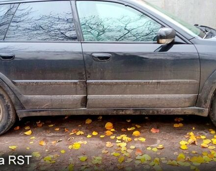 Чорний Субару Аутбек, об'ємом двигуна 2.5 л та пробігом 150 тис. км за 3800 $, фото 4 на Automoto.ua