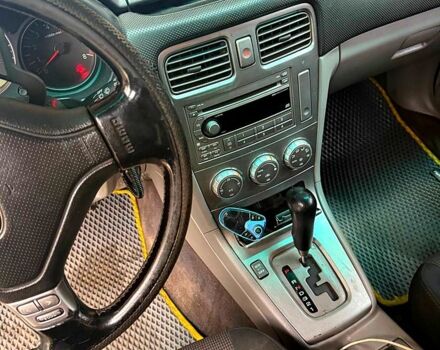 Черный Субару Аутбек, объемом двигателя 2 л и пробегом 215 тыс. км за 6200 $, фото 3 на Automoto.ua