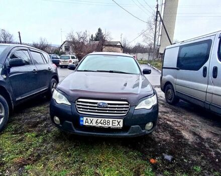 Черный Субару Аутбек, объемом двигателя 2.5 л и пробегом 270 тыс. км за 6500 $, фото 5 на Automoto.ua