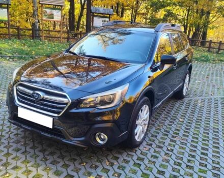 Черный Субару Аутбек, объемом двигателя 2.5 л и пробегом 172 тыс. км за 13800 $, фото 1 на Automoto.ua