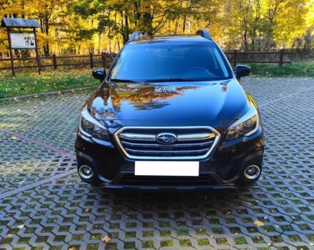 Черный Субару Аутбек, объемом двигателя 2.5 л и пробегом 172 тыс. км за 13800 $, фото 2 на Automoto.ua