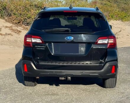 Черный Субару Аутбек, объемом двигателя 2.5 л и пробегом 43 тыс. км за 6500 $, фото 5 на Automoto.ua