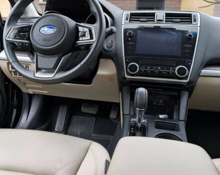 Черный Субару Аутбек, объемом двигателя 2.5 л и пробегом 82 тыс. км за 11499 $, фото 5 на Automoto.ua