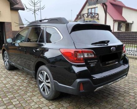 Черный Субару Аутбек, объемом двигателя 2.5 л и пробегом 82 тыс. км за 11499 $, фото 3 на Automoto.ua