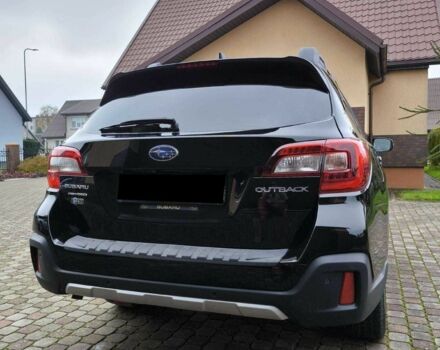 Черный Субару Аутбек, объемом двигателя 2.5 л и пробегом 82 тыс. км за 11499 $, фото 4 на Automoto.ua