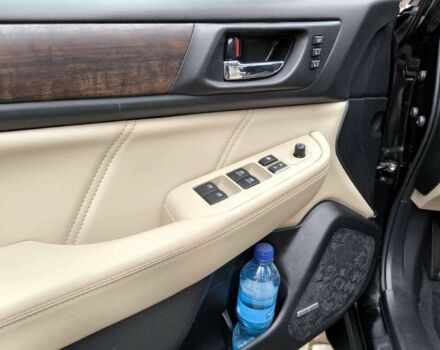 Черный Субару Аутбек, объемом двигателя 2.5 л и пробегом 82 тыс. км за 11499 $, фото 7 на Automoto.ua