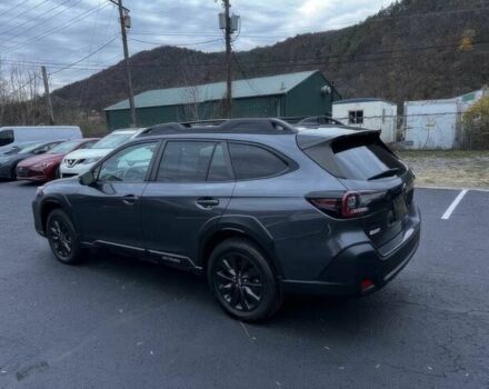 Черный Субару Аутбек, объемом двигателя 2.5 л и пробегом 17 тыс. км за 13700 $, фото 5 на Automoto.ua