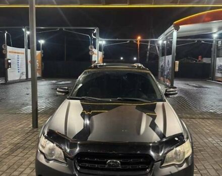 Черный Субару Аутбек, объемом двигателя 3 л и пробегом 450 тыс. км за 6500 $, фото 1 на Automoto.ua