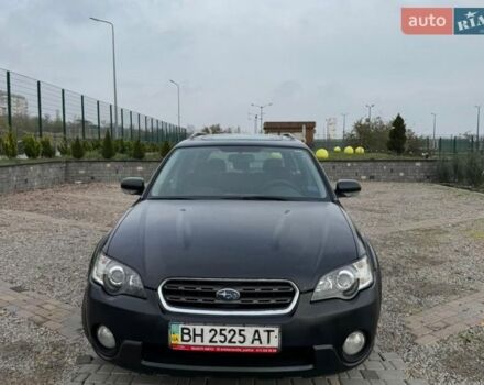 Черный Субару Аутбек, объемом двигателя 2.5 л и пробегом 370 тыс. км за 4800 $, фото 1 на Automoto.ua