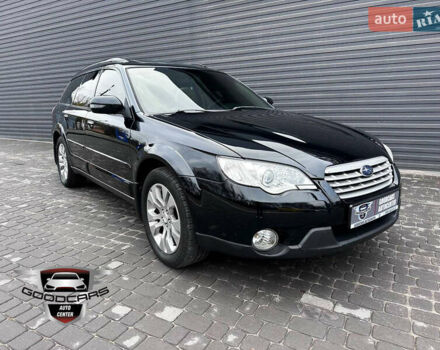 Черный Субару Аутбек, объемом двигателя 3 л и пробегом 280 тыс. км за 8500 $, фото 1 на Automoto.ua