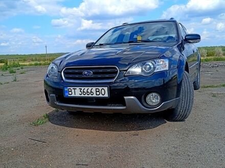 Черный Субару Аутбек, объемом двигателя 2.5 л и пробегом 200 тыс. км за 5999 $, фото 1 на Automoto.ua