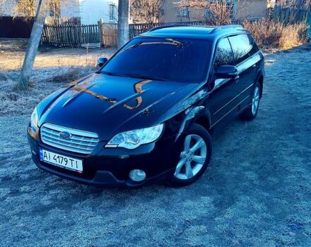 Черный Субару Аутбек, объемом двигателя 2.5 л и пробегом 295 тыс. км за 7400 $, фото 1 на Automoto.ua