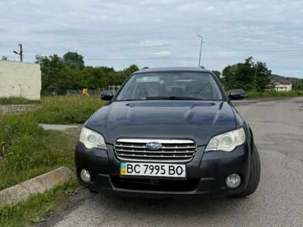 Черный Субару Аутбек, объемом двигателя 2.46 л и пробегом 306 тыс. км за 8000 $, фото 1 на Automoto.ua