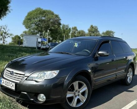 Чорний Субару Аутбек, об'ємом двигуна 0 л та пробігом 240 тис. км за 7281 $, фото 1 на Automoto.ua