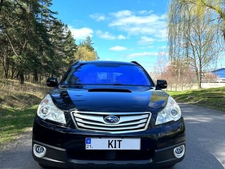 Субару Аутбек 2010 в Красноград на Automoto.ua Черный Субару Аутбек, объемом двигателя 20 л и пробегом 210 тыс. км за 11000 $, фото 1 на Automoto.ua