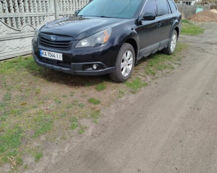 Чорний Субару Аутбек, об'ємом двигуна 2.5 л та пробігом 277 тис. км за 9500 $, фото 1 на Automoto.ua