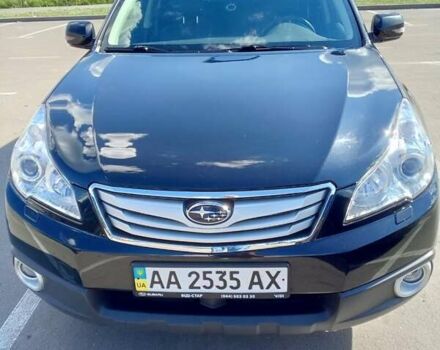 Чорний Субару Аутбек, об'ємом двигуна 2.46 л та пробігом 118 тис. км за 10500 $, фото 1 на Automoto.ua