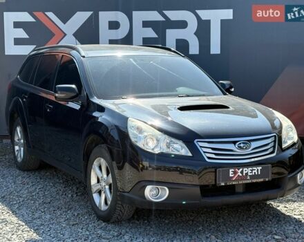 Чорний Субару Аутбек, об'ємом двигуна 2 л та пробігом 330 тис. км за 9690 $, фото 1 на Automoto.ua