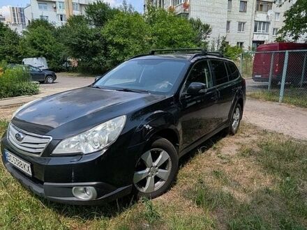 Чорний Субару Аутбек, об'ємом двигуна 2.46 л та пробігом 256 тис. км за 9000 $, фото 1 на Automoto.ua