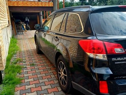 Чорний Субару Аутбек, об'ємом двигуна 2 л та пробігом 234 тис. км за 11500 $, фото 1 на Automoto.ua