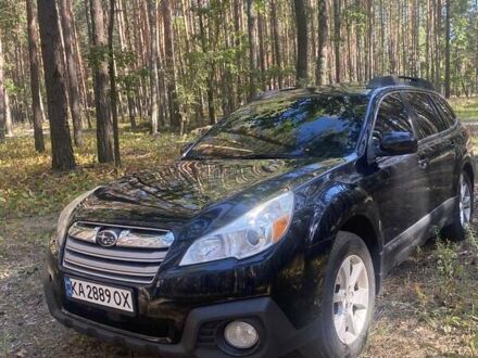 Черный Субару Аутбек, объемом двигателя 2.5 л и пробегом 221 тыс. км за 11000 $, фото 1 на Automoto.ua