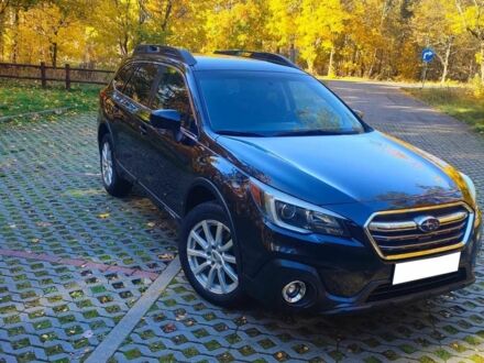 Черный Субару Аутбек, объемом двигателя 2.5 л и пробегом 172 тыс. км за 13800 $, фото 1 на Automoto.ua