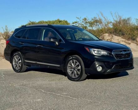 Черный Субару Аутбек, объемом двигателя 2.5 л и пробегом 43 тыс. км за 6500 $, фото 1 на Automoto.ua