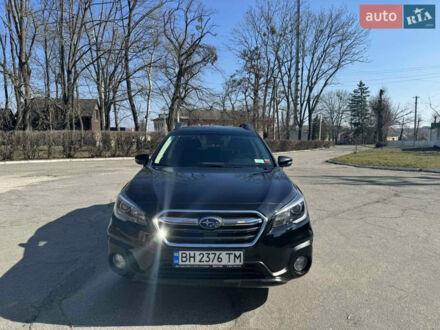 Чорний Субару Аутбек, об'ємом двигуна 2.5 л та пробігом 106 тис. км за 22500 $, фото 1 на Automoto.ua