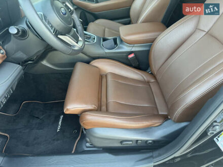 Чорний Субару Аутбек, об'ємом двигуна 2.5 л та пробігом 12 тис. км за 31400 $, фото 1 на Automoto.ua