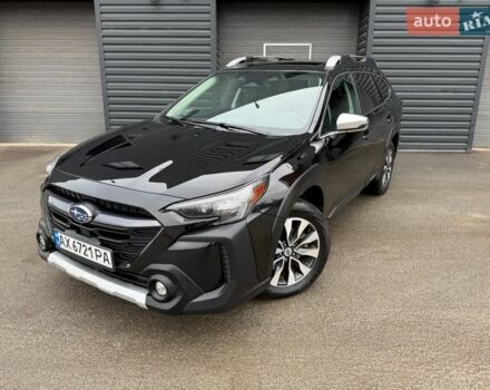 Черный Субару Аутбек, объемом двигателя 2.5 л и пробегом 8 тыс. км за 32000 $, фото 1 на Automoto.ua