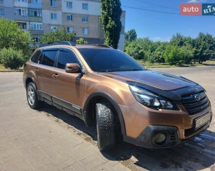 Коричневый Субару Аутбек, объемом двигателя 2.46 л и пробегом 236 тыс. км за 11800 $, фото 1 на Automoto.ua