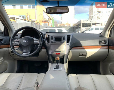 Коричневий Субару Аутбек, об'ємом двигуна 2.46 л та пробігом 255 тис. км за 10899 $, фото 11 на Automoto.ua