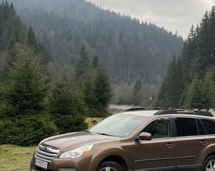 Коричневий Субару Аутбек, об'ємом двигуна 2.46 л та пробігом 255 тис. км за 10899 $, фото 1 на Automoto.ua