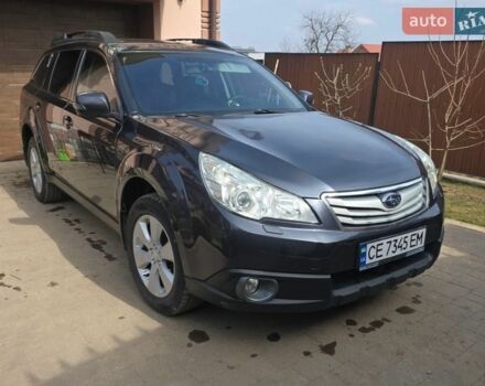 Коричневый Субару Аутбек, объемом двигателя 2.46 л и пробегом 265 тыс. км за 10000 $, фото 1 на Automoto.ua