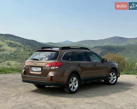 Коричневый Субару Аутбек, объемом двигателя 2.46 л и пробегом 255 тыс. км за 3000 $, фото 1 на Automoto.ua
