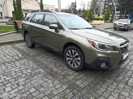 Коричневий Субару Аутбек, об'ємом двигуна 2.5 л та пробігом 131 тис. км за 11300 $, фото 1 на Automoto.ua