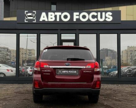 Красный Субару Аутбек, объемом двигателя 0 л и пробегом 195 тыс. км за 8490 $, фото 6 на Automoto.ua