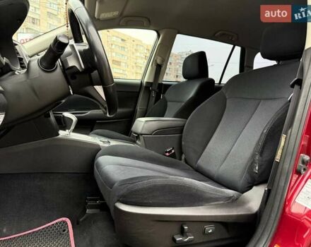 Красный Субару Аутбек, объемом двигателя 2.46 л и пробегом 195 тыс. км за 9490 $, фото 8 на Automoto.ua