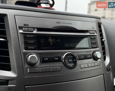 Красный Субару Аутбек, объемом двигателя 2.46 л и пробегом 195 тыс. км за 9490 $, фото 21 на Automoto.ua