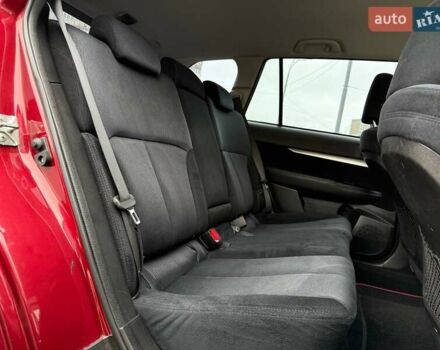 Красный Субару Аутбек, объемом двигателя 2.46 л и пробегом 195 тыс. км за 9490 $, фото 10 на Automoto.ua