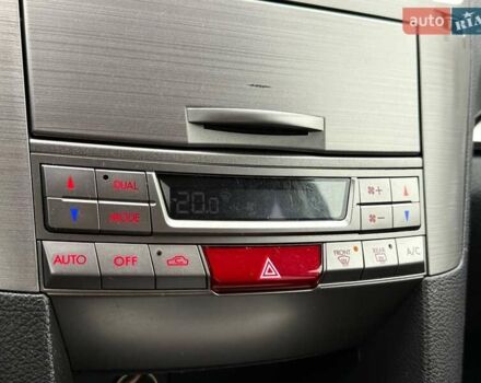 Красный Субару Аутбек, объемом двигателя 2.46 л и пробегом 195 тыс. км за 9490 $, фото 20 на Automoto.ua