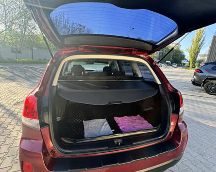 Красный Субару Аутбек, объемом двигателя 2.46 л и пробегом 329 тыс. км за 8900 $, фото 5 на Automoto.ua