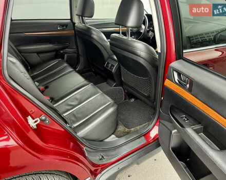 Красный Субару Аутбек, объемом двигателя 2.46 л и пробегом 254 тыс. км за 9900 $, фото 29 на Automoto.ua