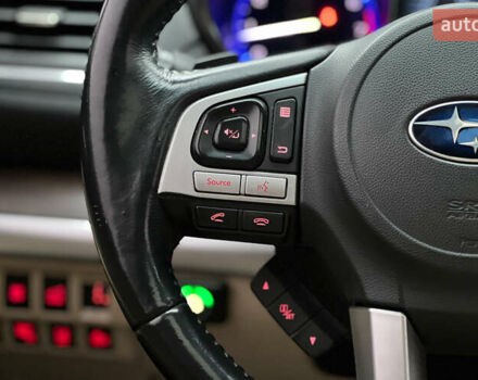 Красный Субару Аутбек, объемом двигателя 3.63 л и пробегом 185 тыс. км за 16999 $, фото 8 на Automoto.ua