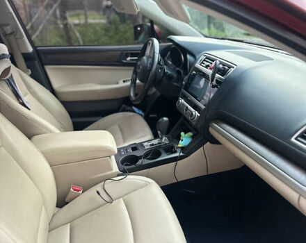 Красный Субару Аутбек, объемом двигателя 3.63 л и пробегом 185 тыс. км за 17000 $, фото 2 на Automoto.ua