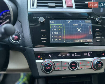 Красный Субару Аутбек, объемом двигателя 3.63 л и пробегом 185 тыс. км за 17000 $, фото 4 на Automoto.ua