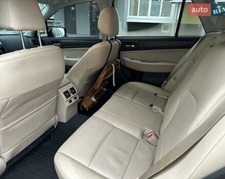 Червоний Субару Аутбек, об'ємом двигуна 2.46 л та пробігом 122 тис. км за 14700 $, фото 19 на Automoto.ua