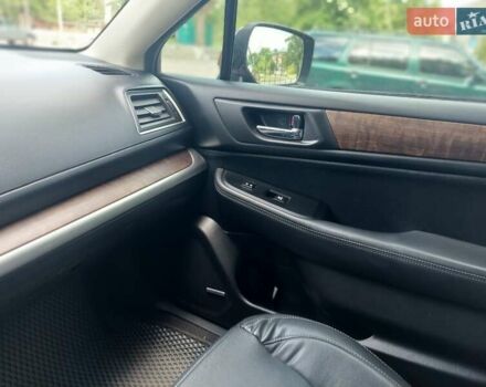 Червоний Субару Аутбек, об'ємом двигуна 2.5 л та пробігом 174 тис. км за 15300 $, фото 12 на Automoto.ua