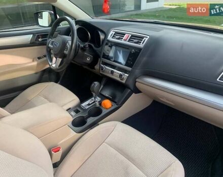 Червоний Субару Аутбек, об'ємом двигуна 2.5 л та пробігом 101 тис. км за 13500 $, фото 4 на Automoto.ua